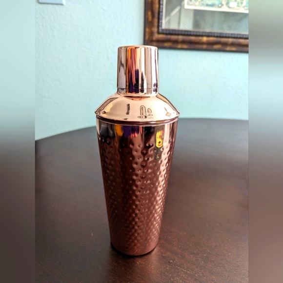 Cocktail Shaker Hammered Copper tone - Picture 1 of 2